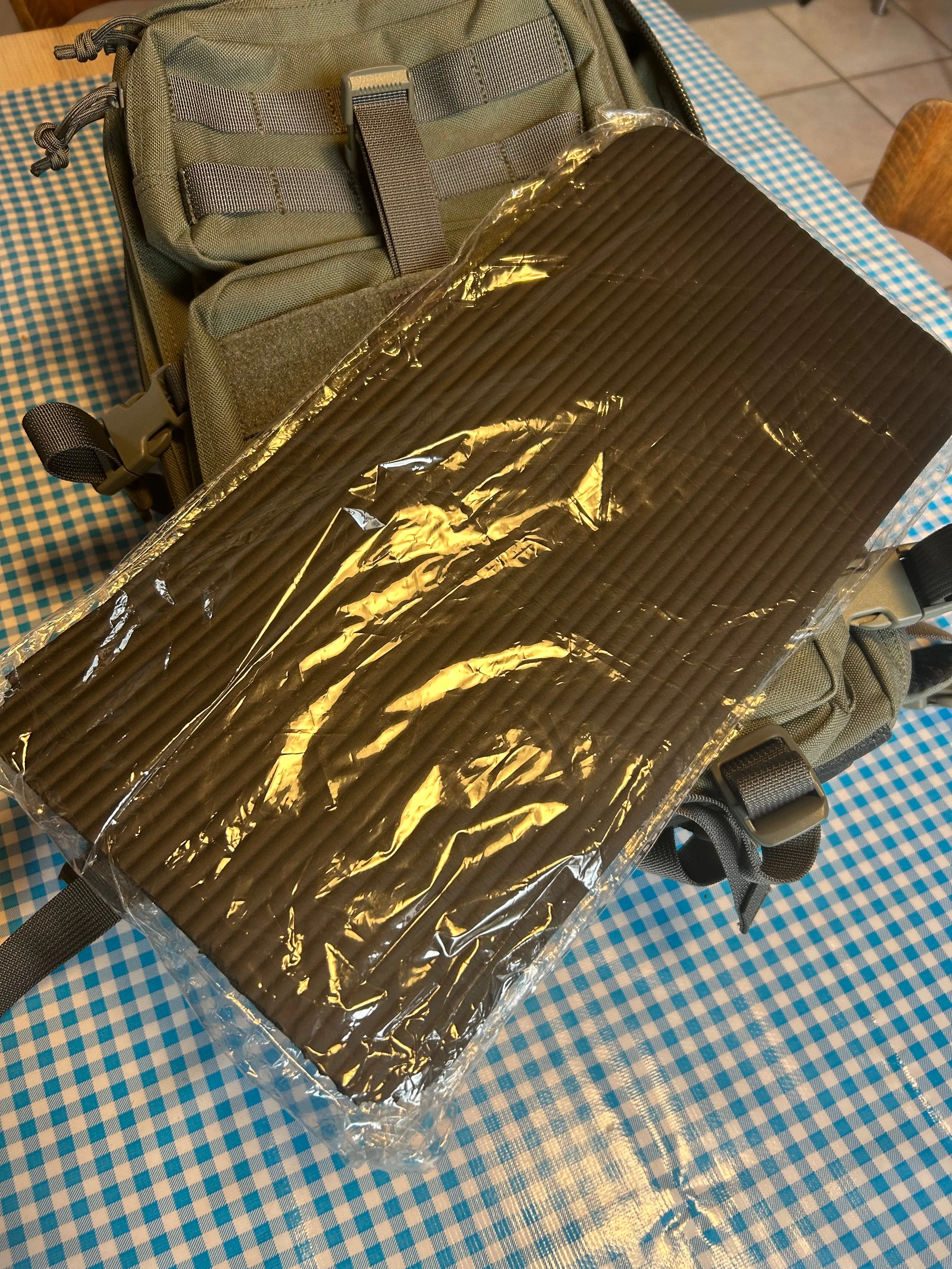 Backpack, Maxpedition Falcon-III Backpack 35L, Khaki (Unused)
