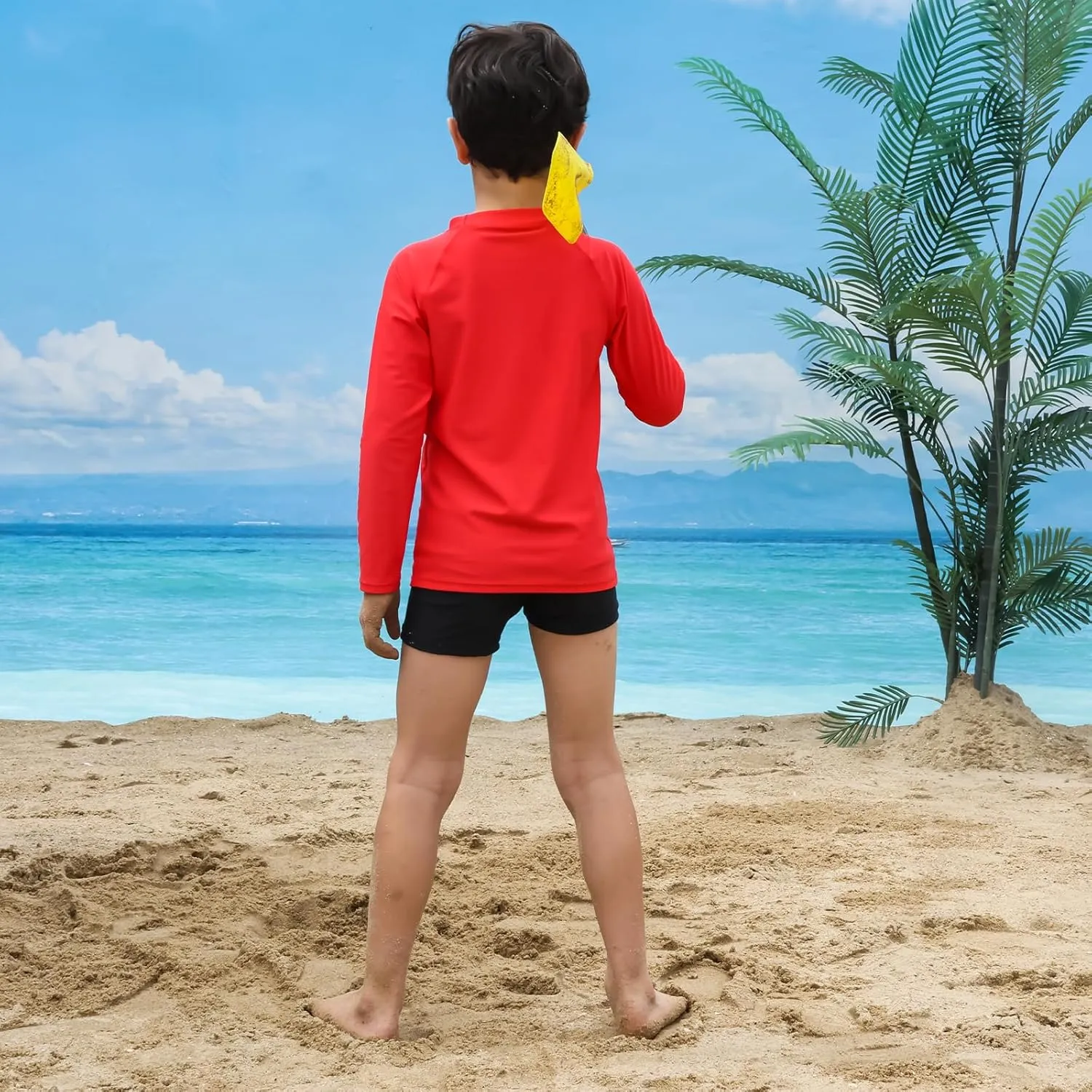 ESTAMICO Boys' UPF 50  Long-Sleeve Rashguard Athletic Swim Shirt