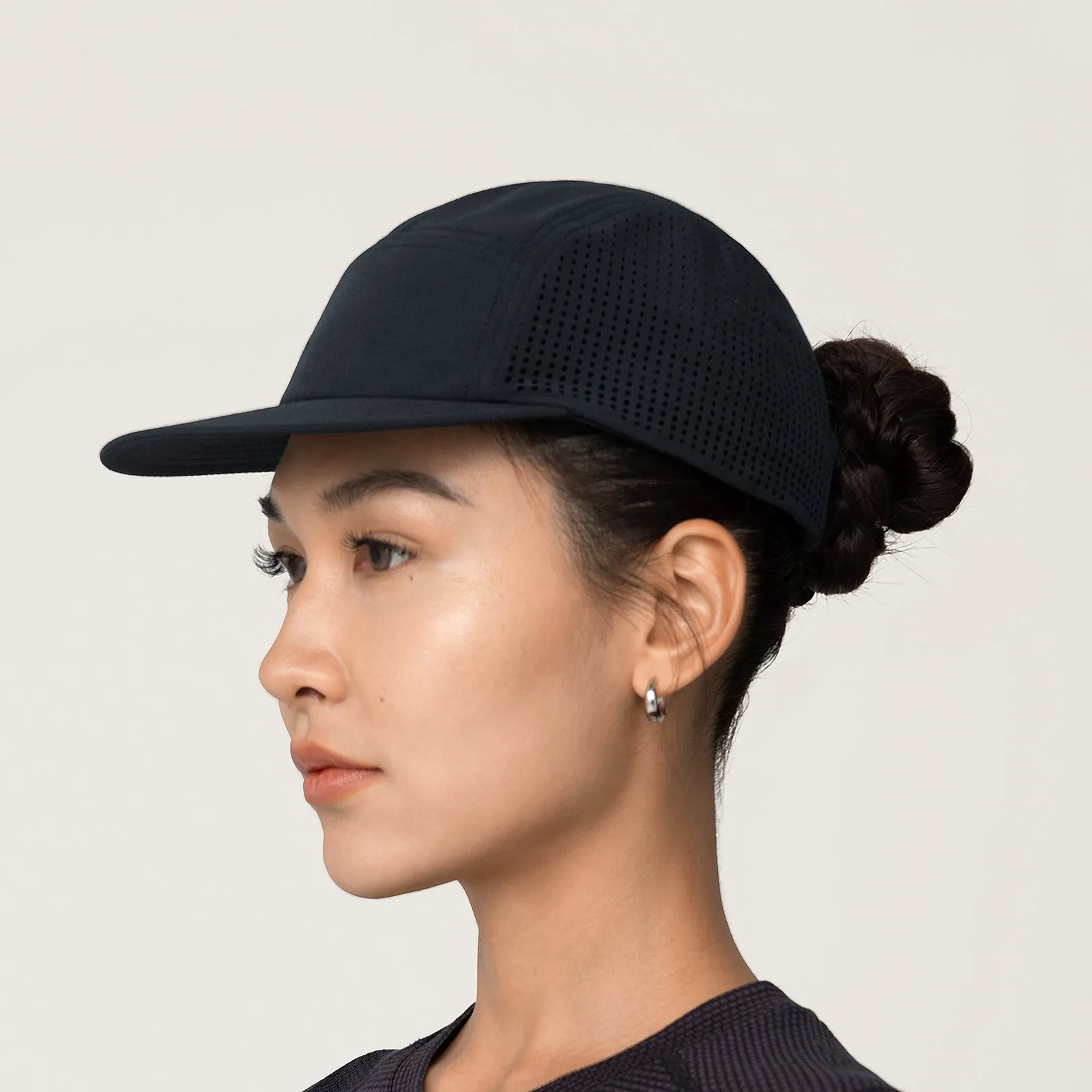 Lightweight Performance Cap - Natural Black