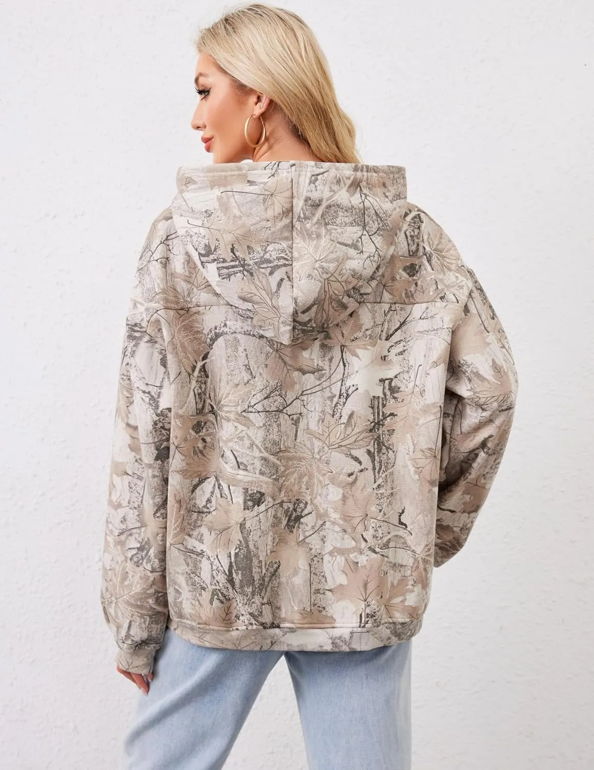 Women Camo Hoodies Oversized Maple Leaf Fleece Hooded Sweatshirt Long Sleeve Fall Trendy Pullover Hoodie with Pocket