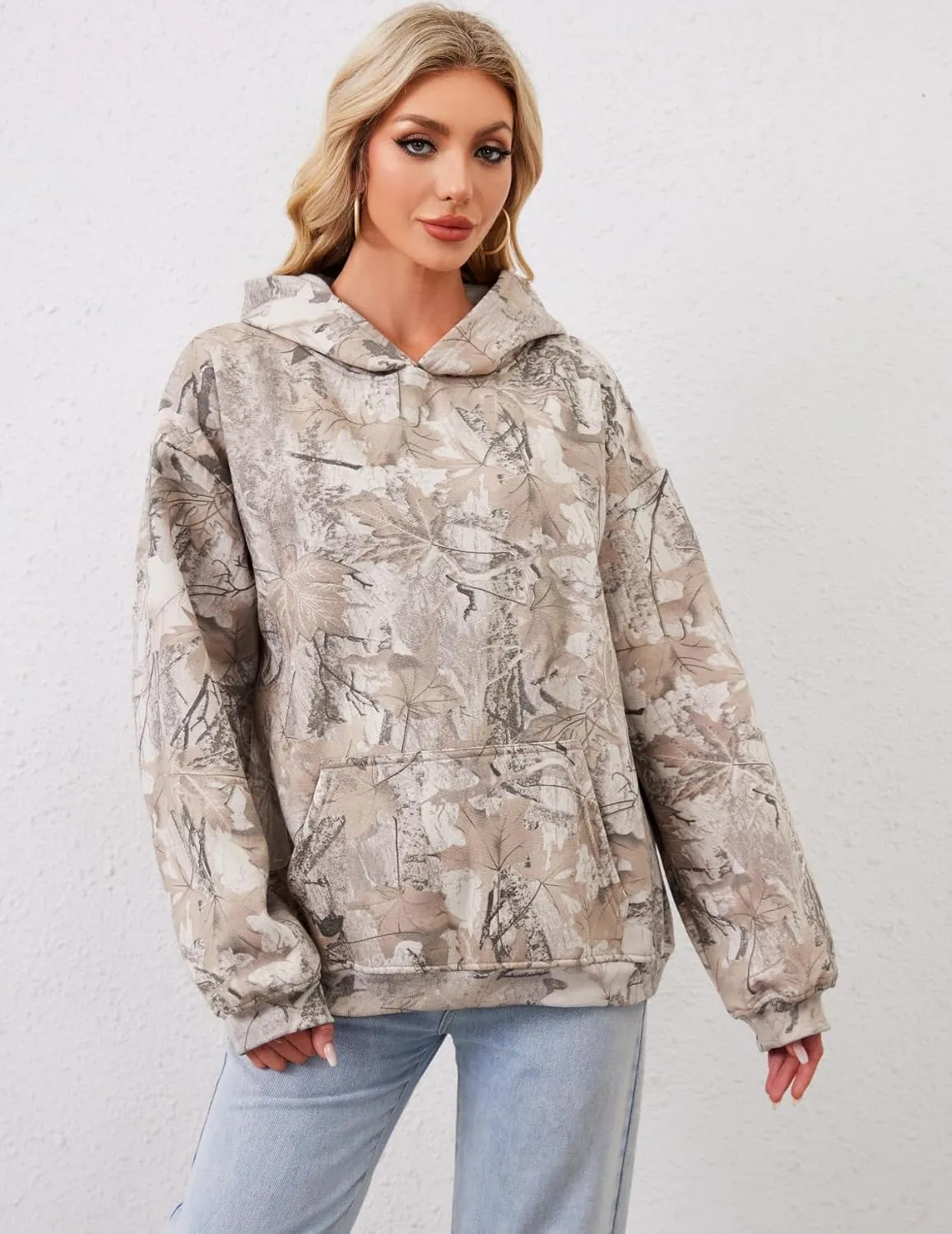 Women Camo Hoodies Oversized Maple Leaf Fleece Hooded Sweatshirt Long Sleeve Fall Trendy Pullover Hoodie with Pocket